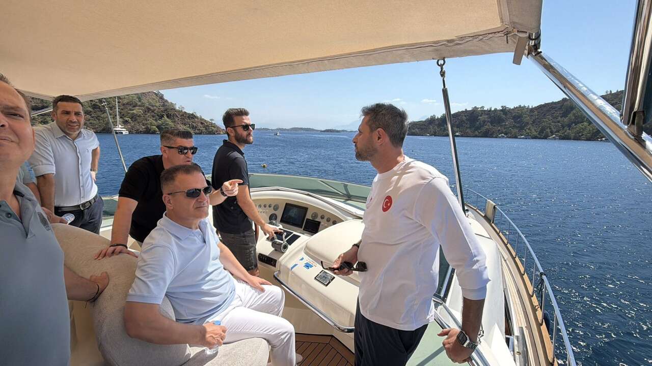 Fethiye Körfezi’nde Büyük Temizlik Başlıyor: Bakan Kurum 8 Eylül’de Geliyor 6